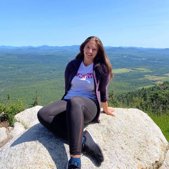 Meet your Posher, Maite - Picture 1 of 1